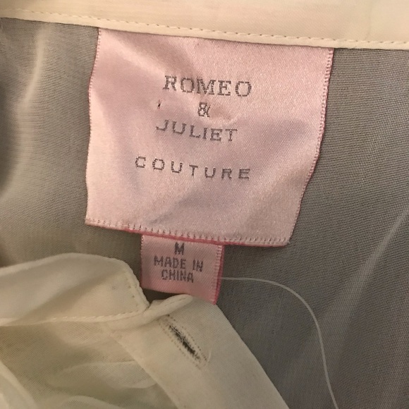 Ivory Ruffle Blouse - Picture 2 of 4